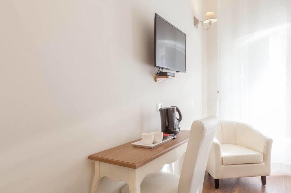 Donna Margherita Rome Suite & Rooms Exterior photo